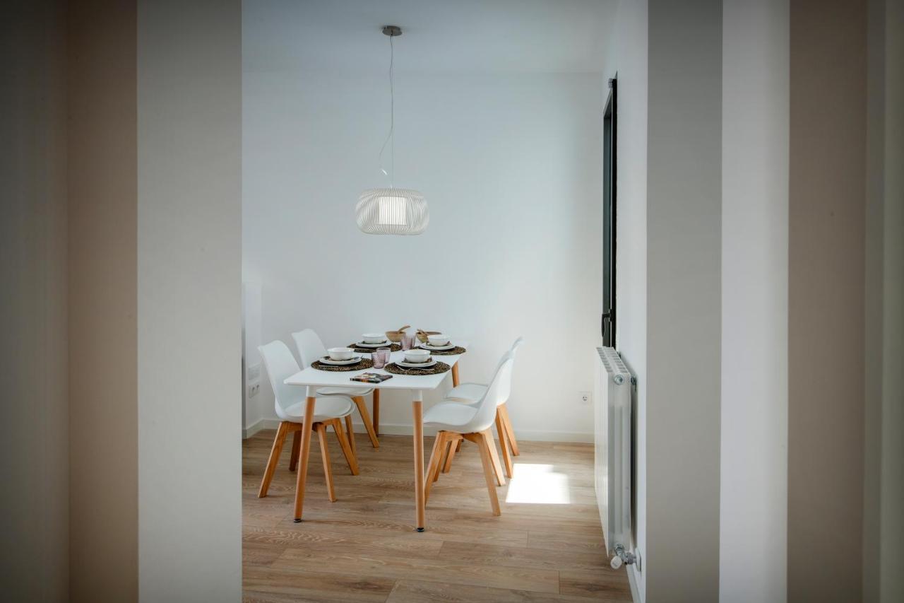 Nc Apartments Rambla 32 Figueres  Exteriör bild