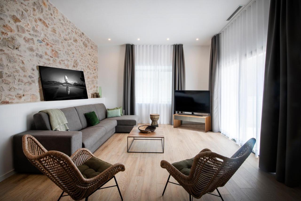 Nc Apartments Rambla 32 Figueres  Exteriör bild