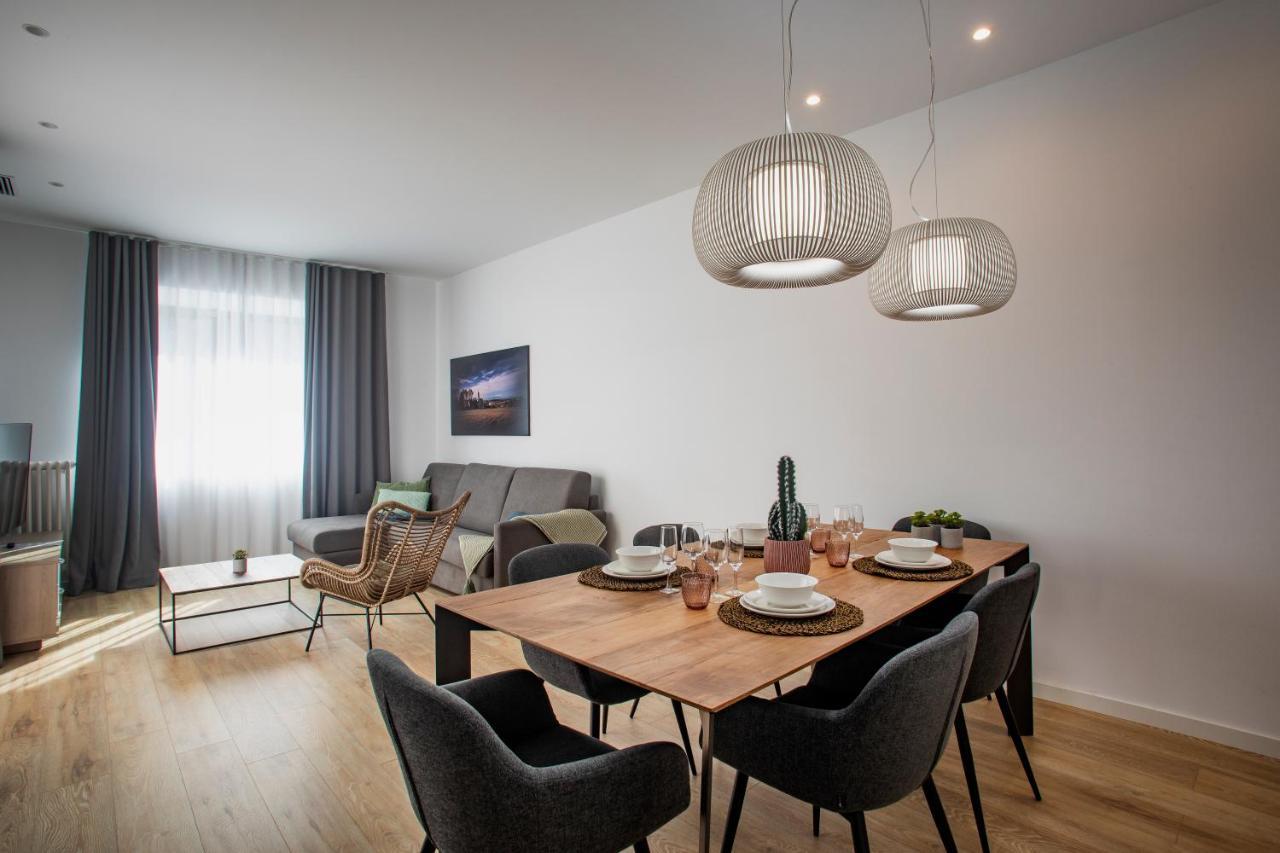 Nc Apartments Rambla 32 Figueres  Exteriör bild