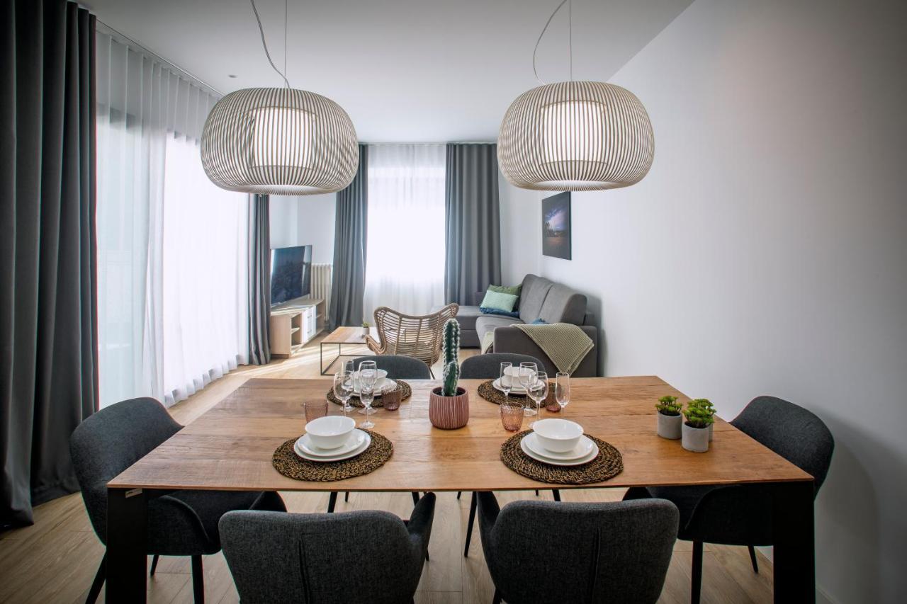 Nc Apartments Rambla 32 Figueres  Exteriör bild